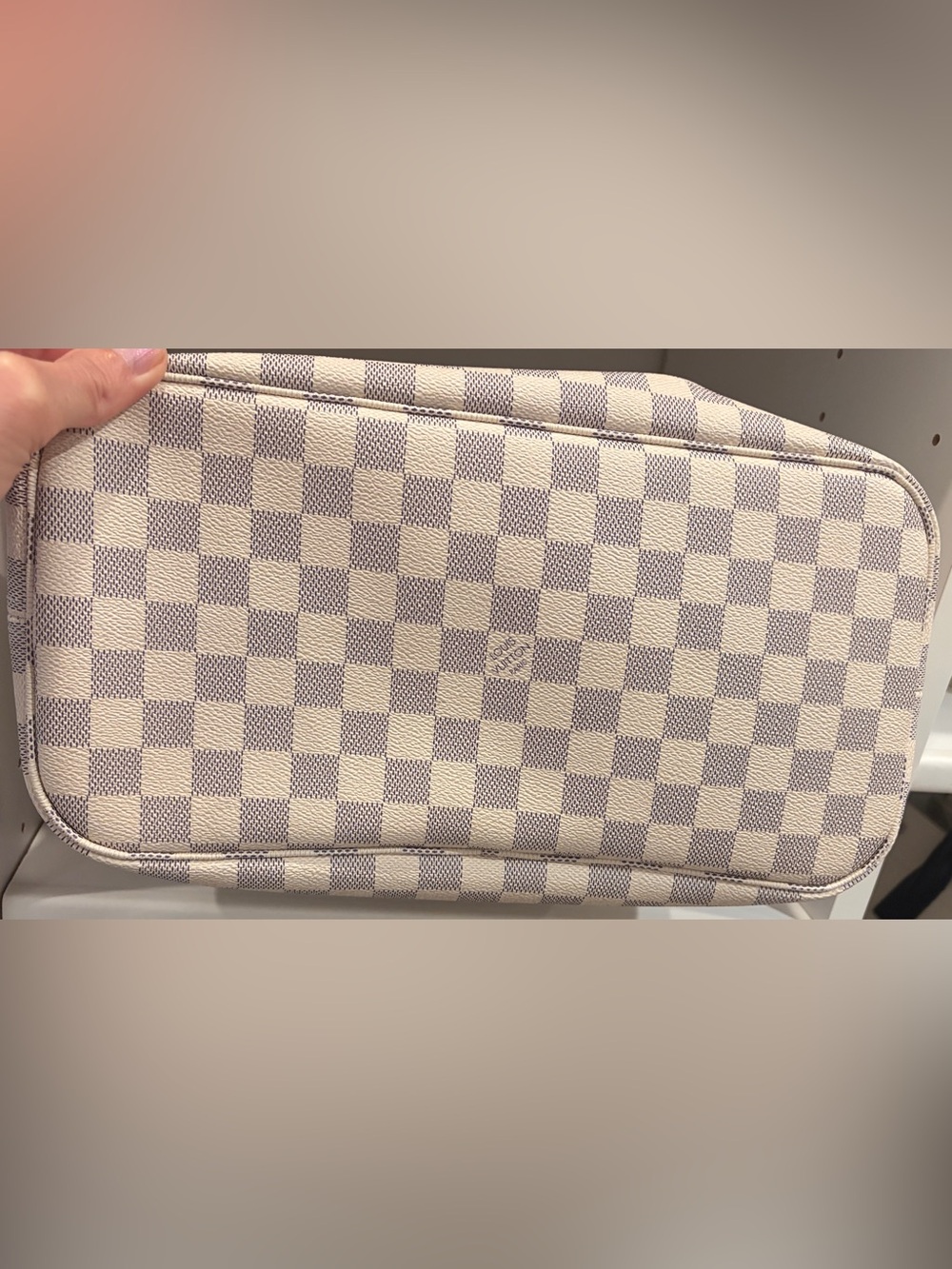 Louis Vuitton Neverfull - Picture 3 of 10